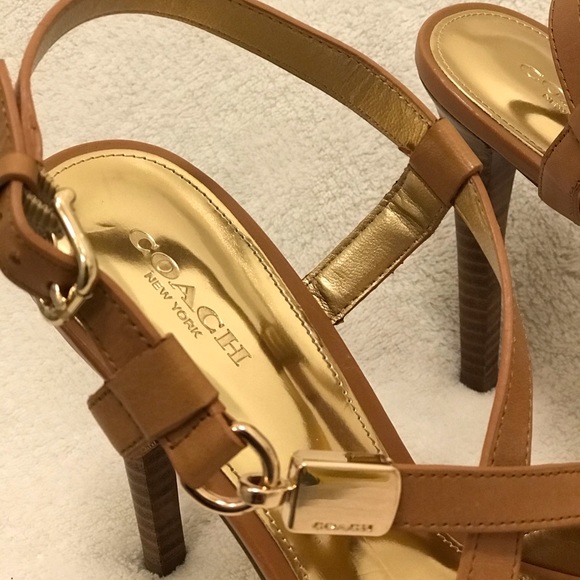 Coach Wendelle Classic Leather Heel Sz 8.5 - Picture 3 of 13